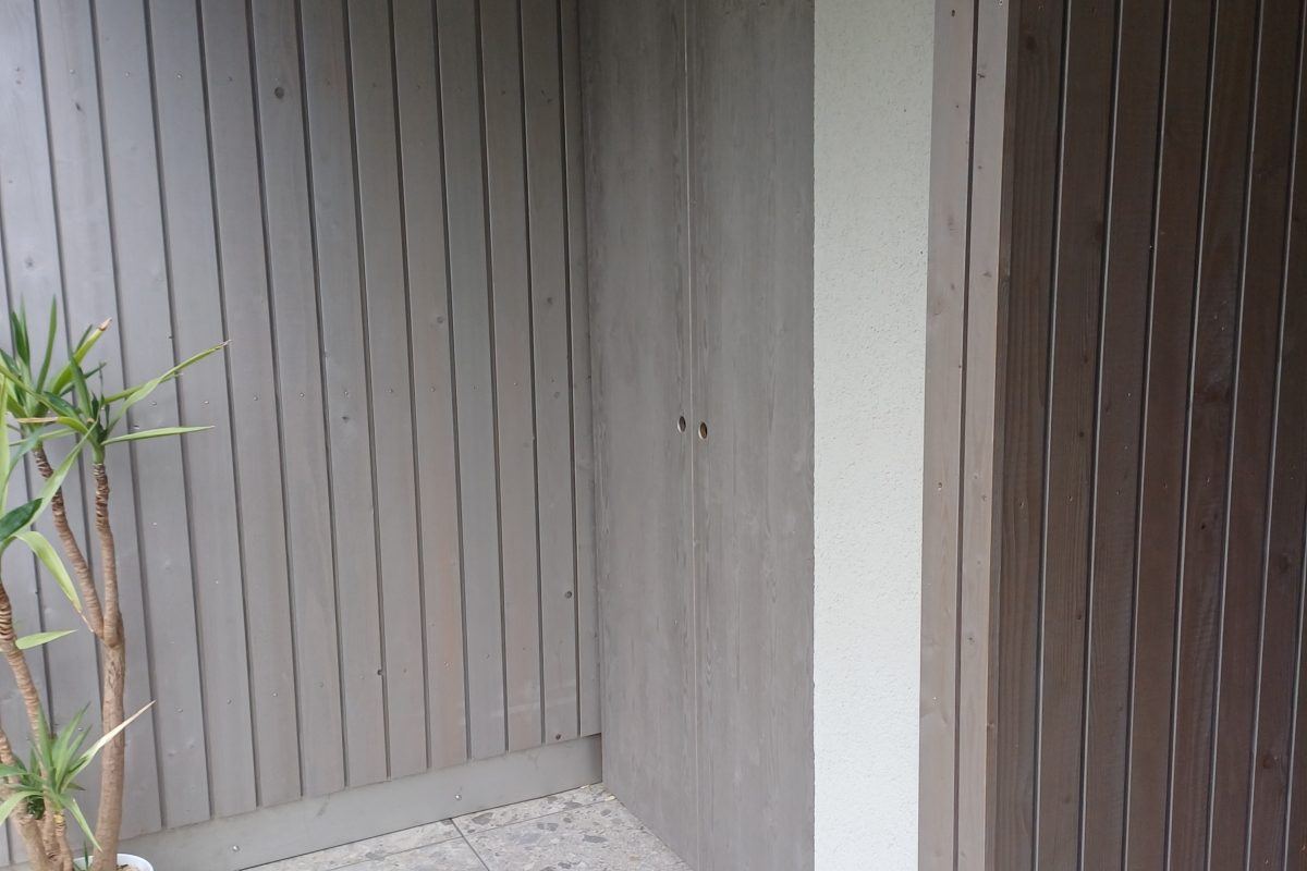 Abstellraum auf der Terrasse